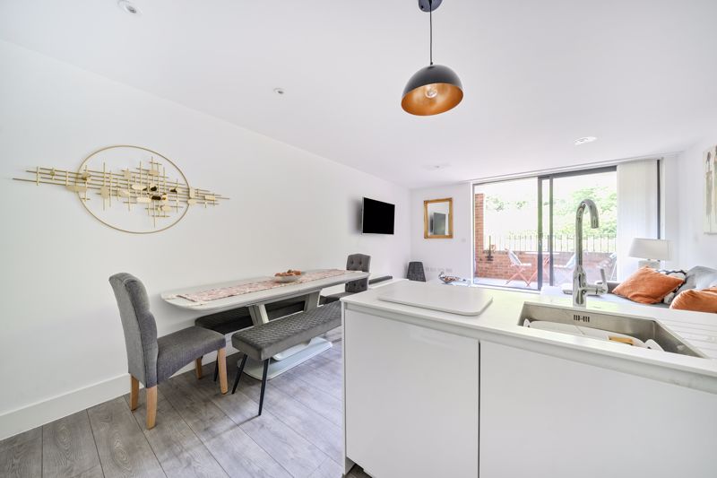 Photo 11- click for photo gallery